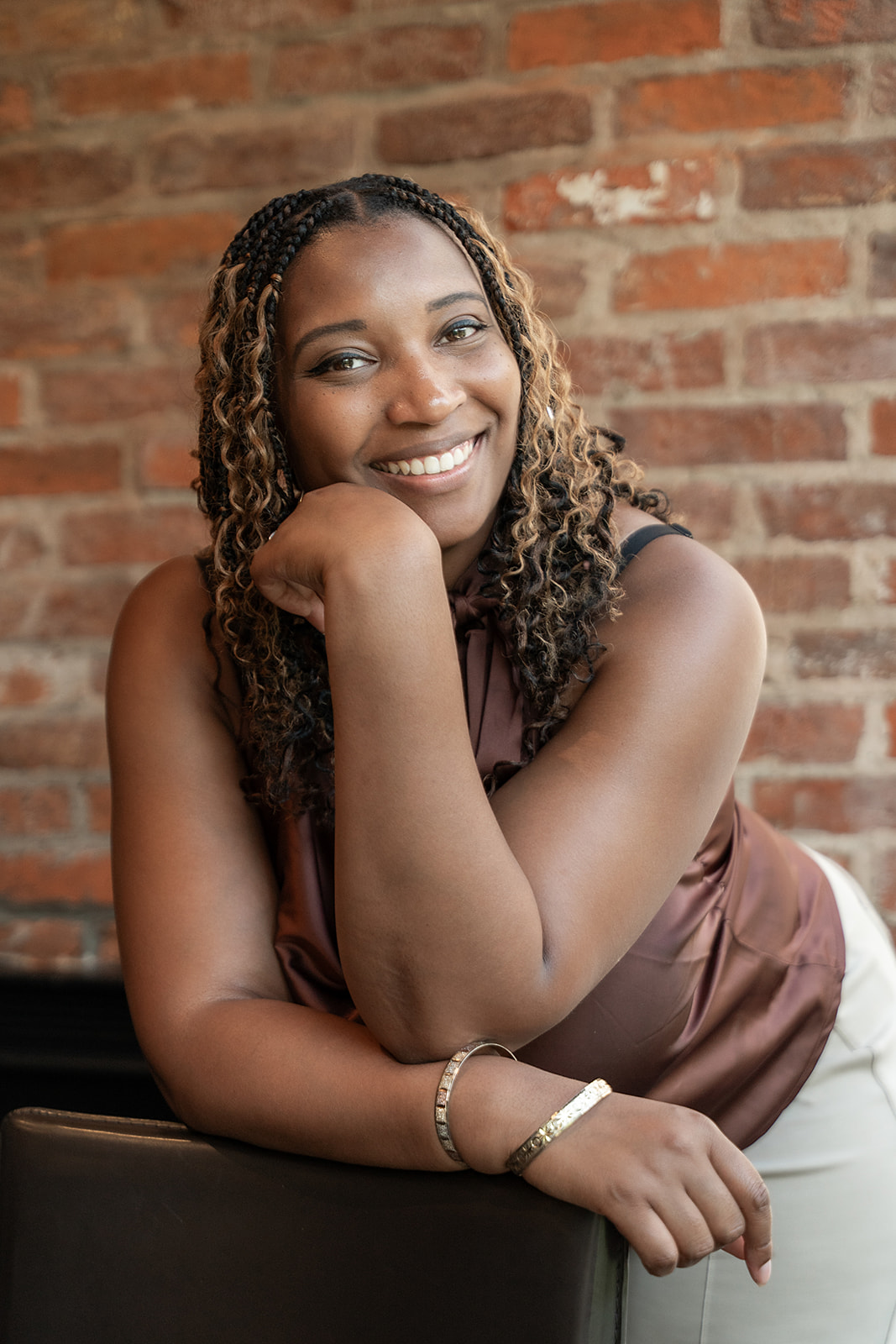 Tanel Leigher New York & New Jersey Wedding Photographer. Black wedding photographer in New York. Black woman photographer in New Jersey. Black Destination wedding photographer. Philadelphia wedding photographer